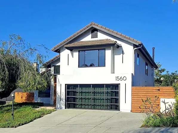 1560 Hawk View Dr, Encinitas, CA 92024