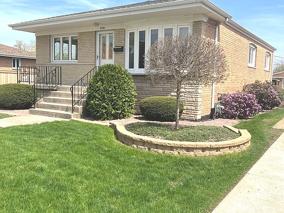2nd image of 9741 Mayfield Ave