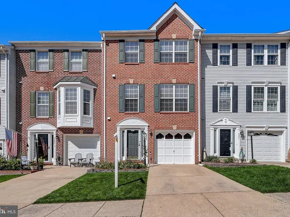5589 Jowett Ct, Alexandria, VA 22315