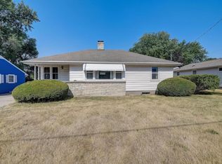 1206 Fish Hatchery Rd, Madison, WI 53715