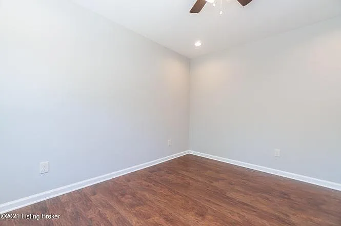 11502 Bellewood Garden Ct — Photo 17