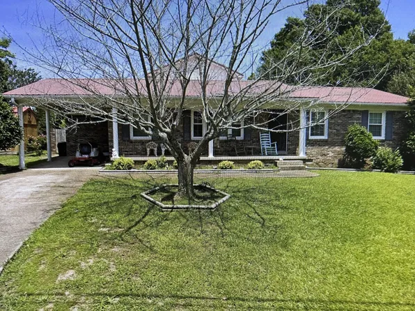 154 N Carolina Ave, Henderson, TN 38340