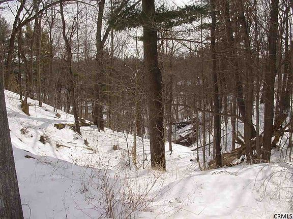 3rd image of 96 Fairground Ave
