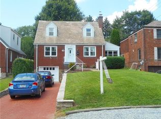 835 Irwin Dr, Pittsburgh, PA 15236