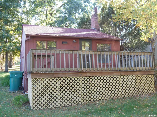 13 Hickory Grv, Macomb, IL 61455