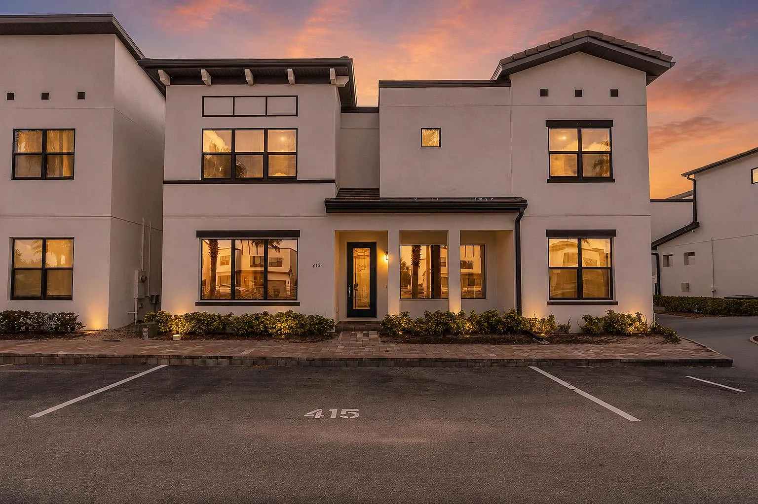 4 bed, 2205 sqft, $2,800 — Photo 1