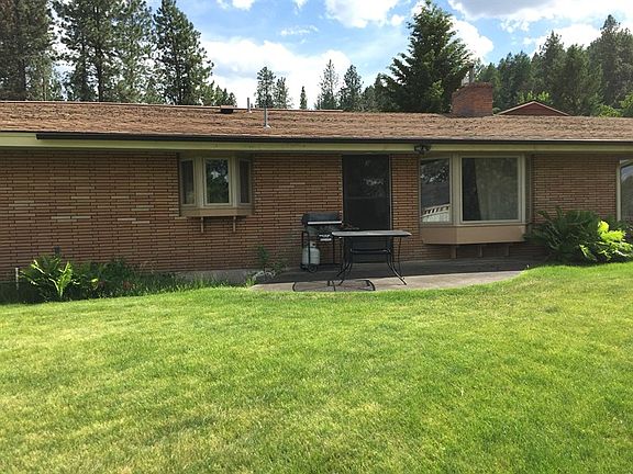 2nd image of 1121 W Banbury Dr