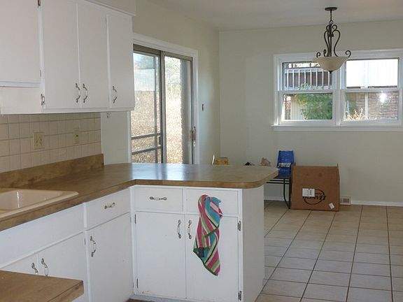 5th image of 8458 W Zermatt Dr