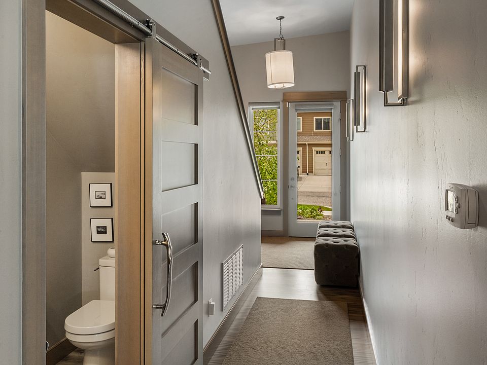 Front entry hallway and half bath