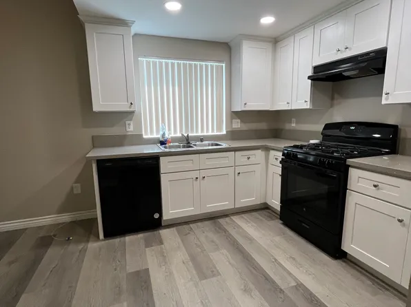 20601 Seine Ave #15, Lakewood, CA 90715