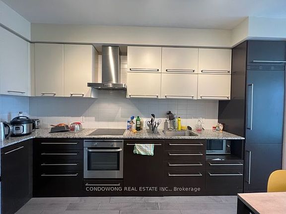 2nd image of 770 Bay St #1803