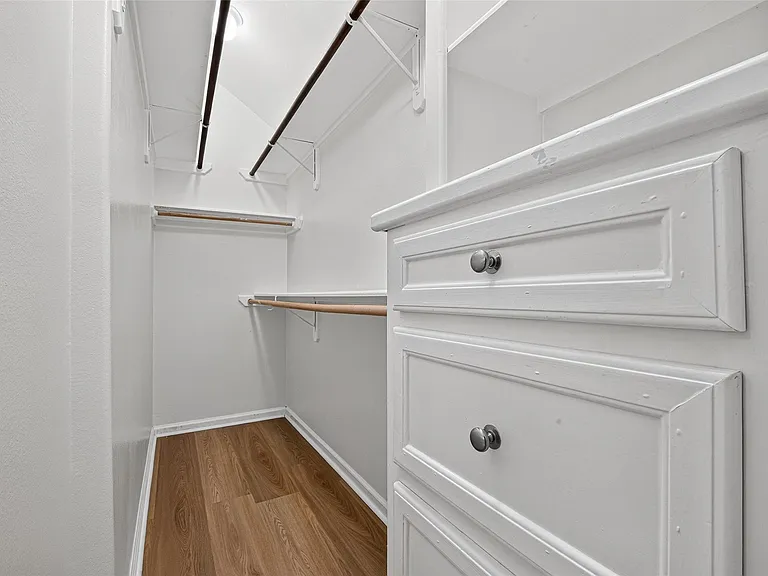 5410 Rose St — Photo 33