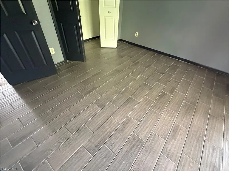 356 Delaware Rd — Photo 13