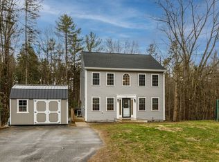 11 Laurel Dr, Ashburnham, MA 01430