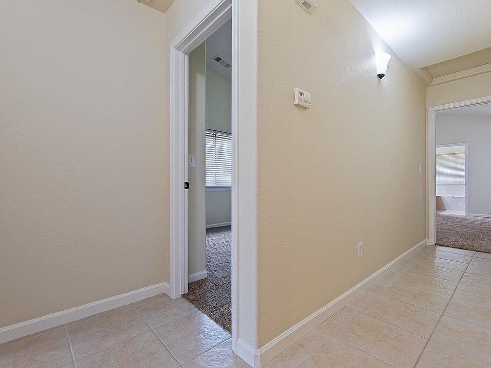 1st image of 7393 N Mansionette Dr