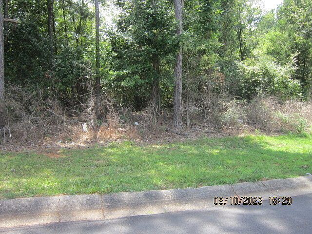 1st image of 0 Lincoln Cir