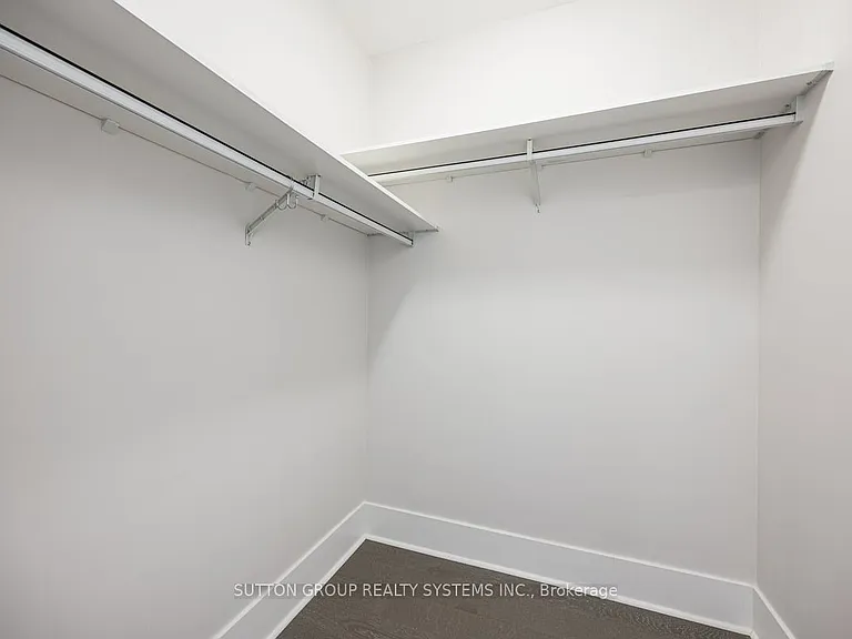 29 Queens Quay E #1008 — Photo 27