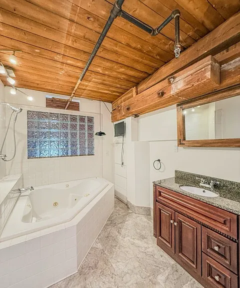 494 Woonasquatucket Ave #410 — Photo 12