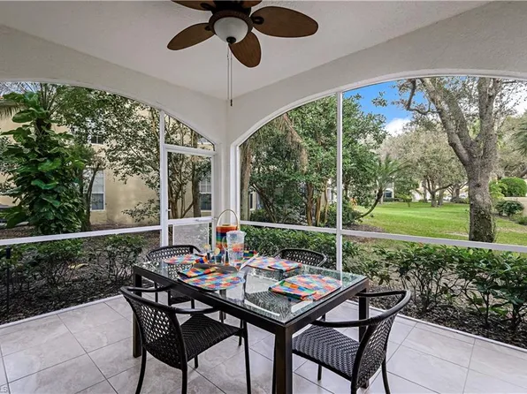 96 Silver Oaks CIR #1101, NAPLES, FL 34119