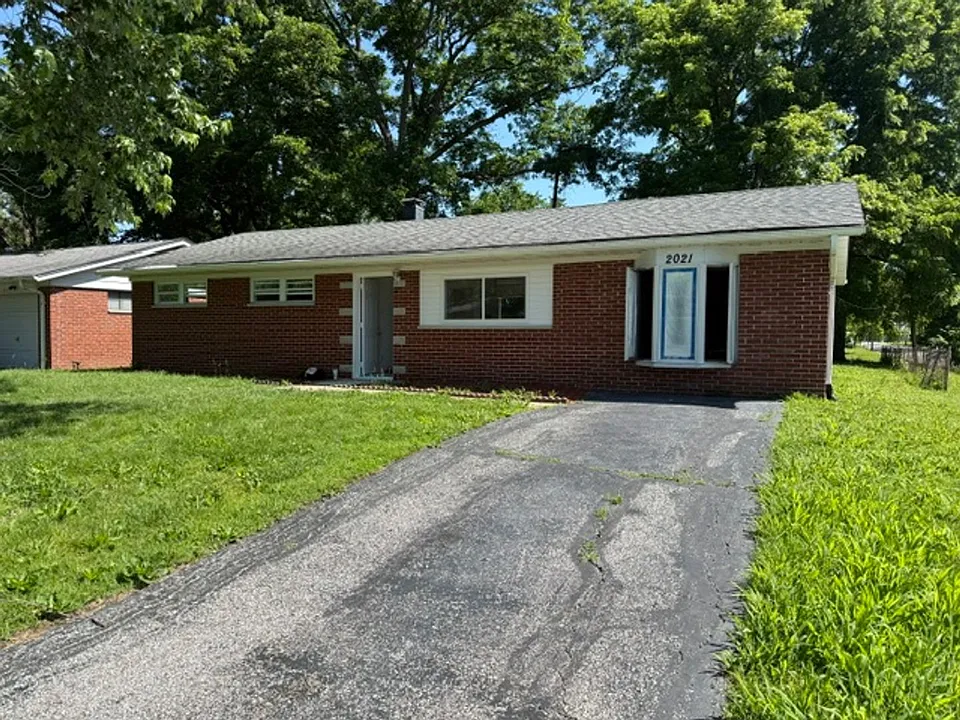 2021 Delores St
