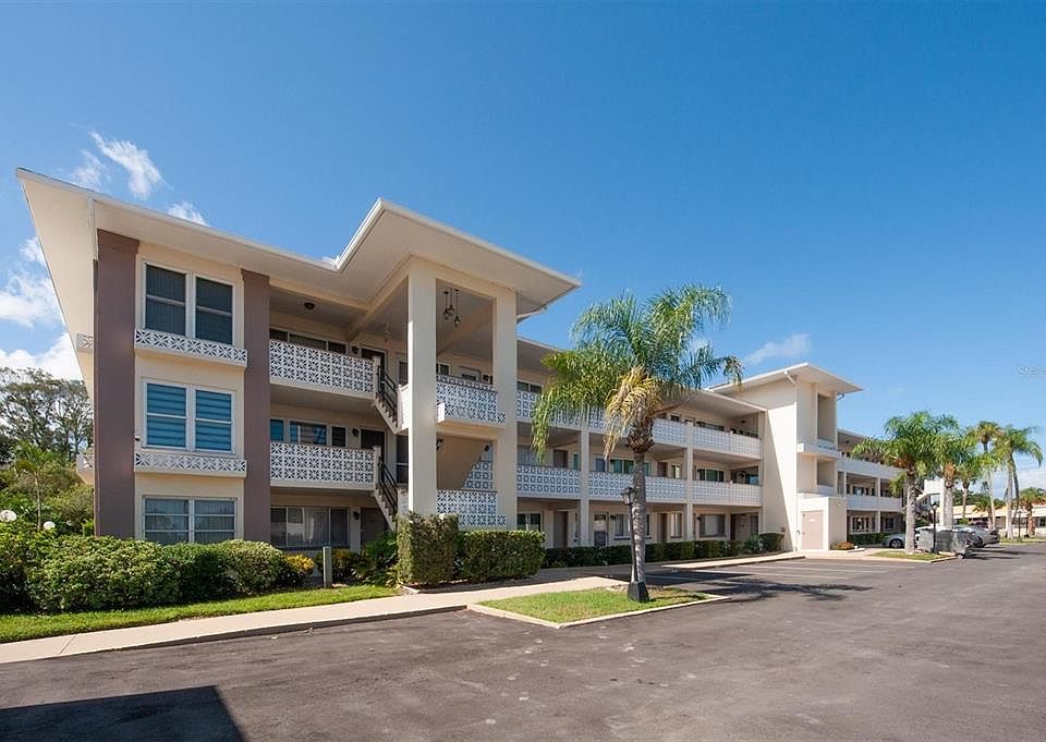 1st image of 1235 S HIGHLAND AVENUE #1-205