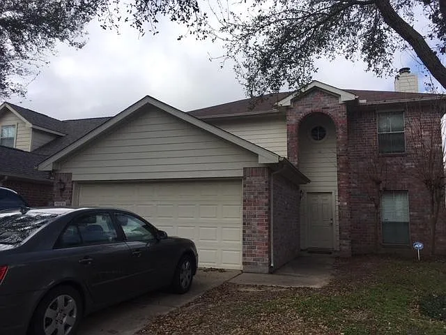 11822 Alex Ln