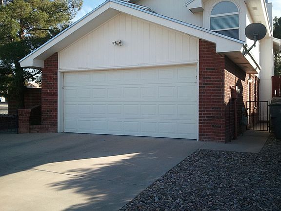 2nd image of 11482 Napolske Ct