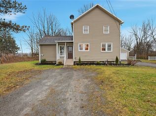 13903 Bloomingdale Rd, Akron, NY 14001