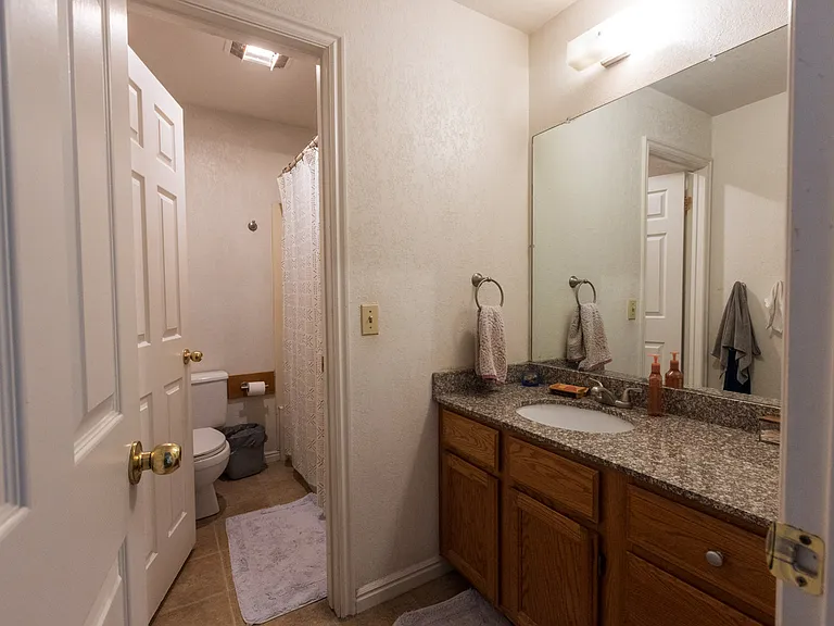 850 N University Ave #100 — Photo 7