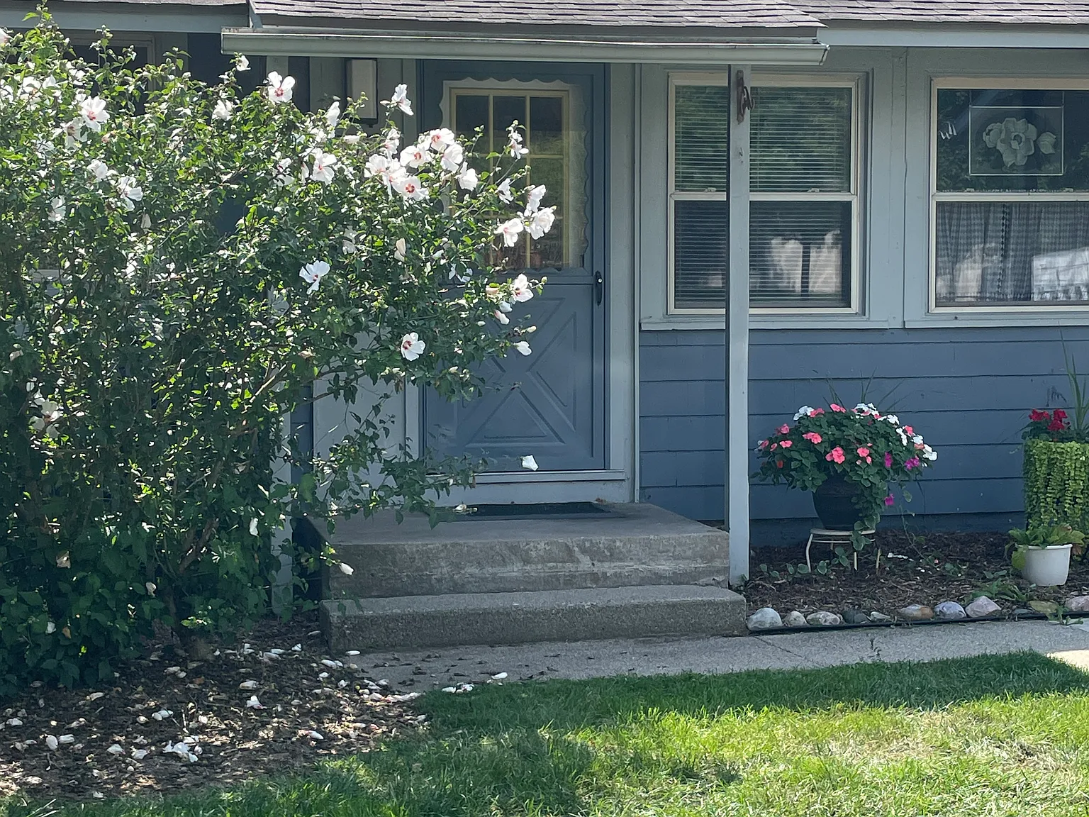 3384 Norwood Street — Photo 1