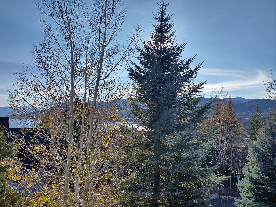 Back Balcony with view of reservoir and Deer Valley / Mayflower resort areas