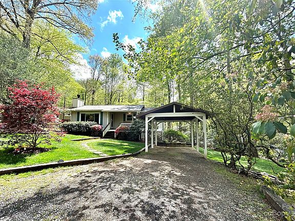 3rd image of 151 Lister Ln
