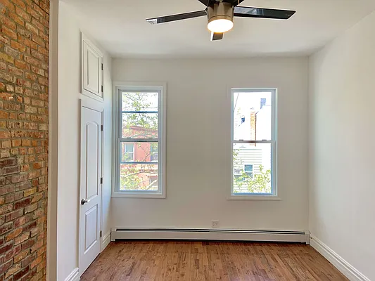 Rented by Stewart Harrison LLC | media 20