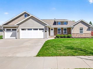 4102 E Braeburn Dr, Appleton, WI 54913