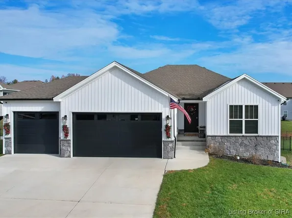 6314 Messina Drive, Sellersburg, IN 47172