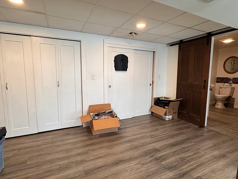190 Pillsbury Rd — Photo 35