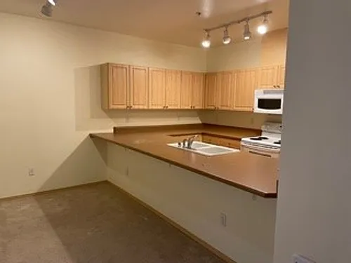 Floor plan 304