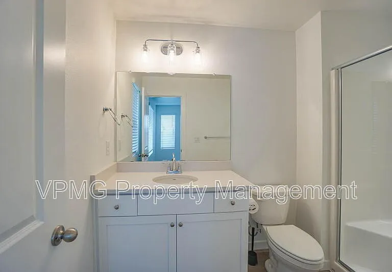 2301 SW 5th Pl — Photo 30