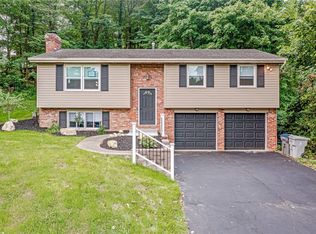 272 Maplewood Dr, Canonsburg, PA