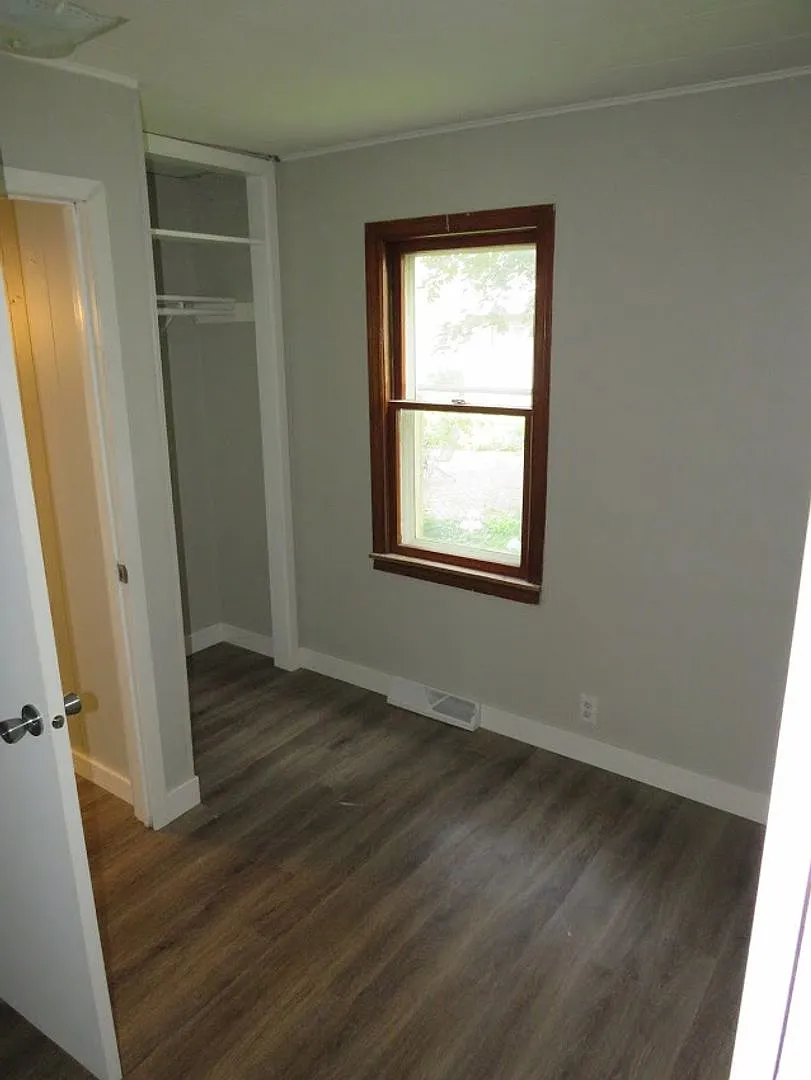 $1,250| 2BD 1BA| 3406 Blakeley Ave | Available Now! — Photo 4