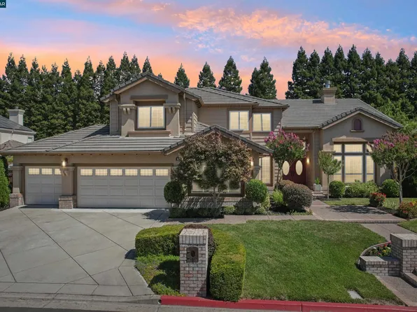 132 Victoria Pl, Danville, CA 94506