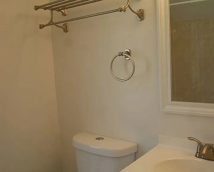 3401 Gaither Rd — Photo 4