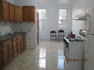 655 Seneca Ave APT 2R, Ridgewood, NY 11385