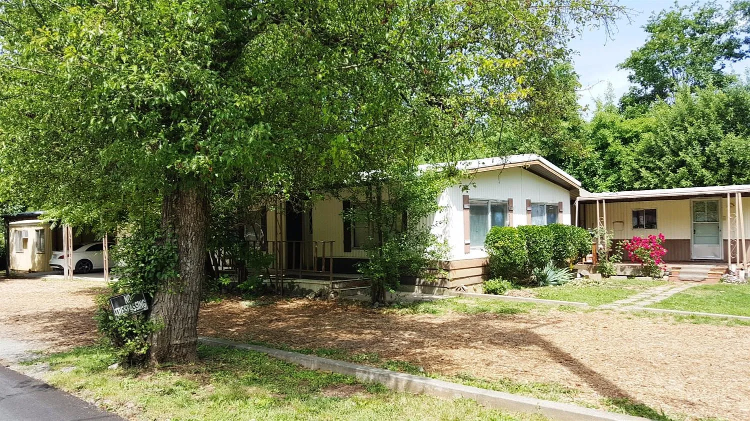 153 Blue Jay Ln photo 1