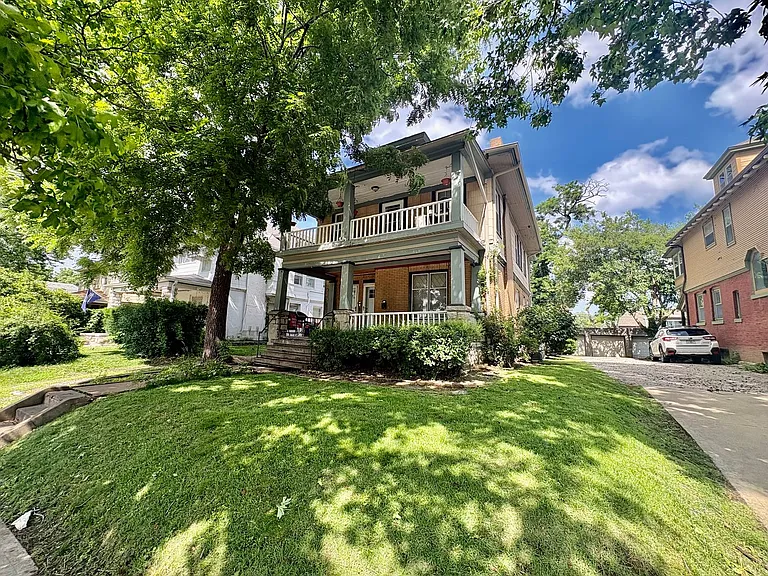 3737 Central St. — Photo 17