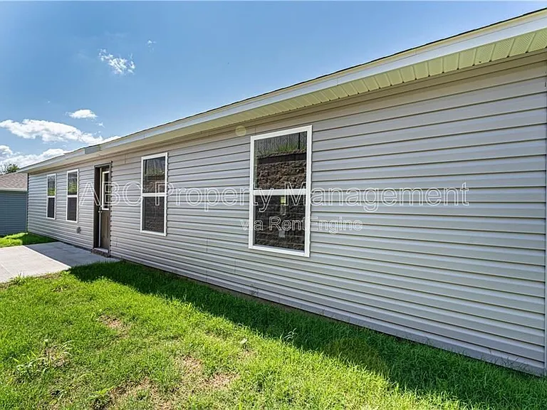 7204 SW Chestnut Hill Rd — Photo 15