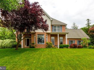 898 Sumner Ct, Westminster, MD 21158
