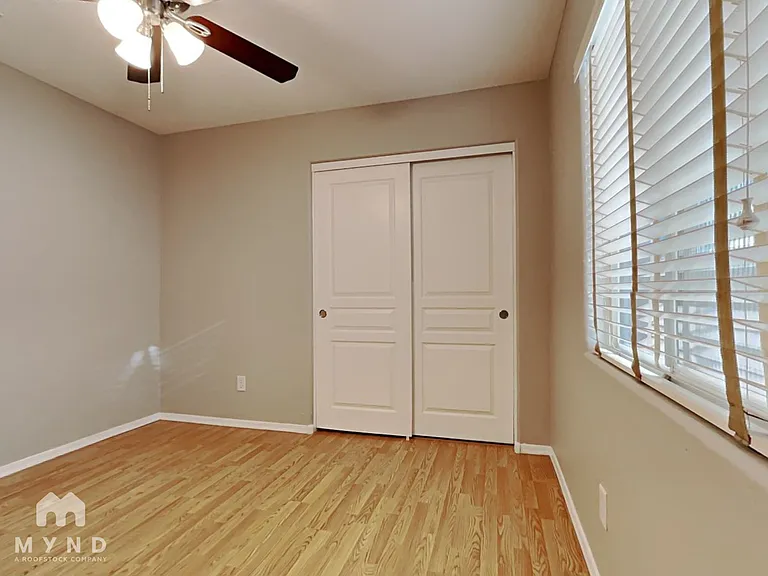 1423 E Poncho Ln — Photo 12