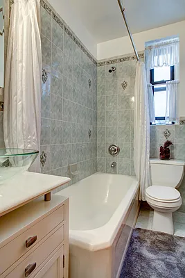 Sold by Digs Realty Group | media 15