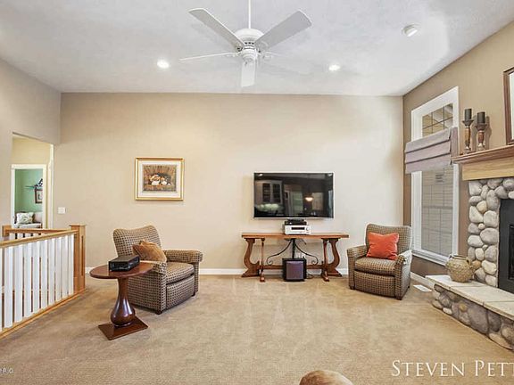 5th image of 3987 Bridgestone Dr NE